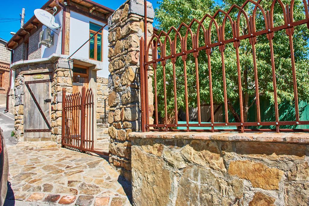 Guest House Savane Gori Exterior foto